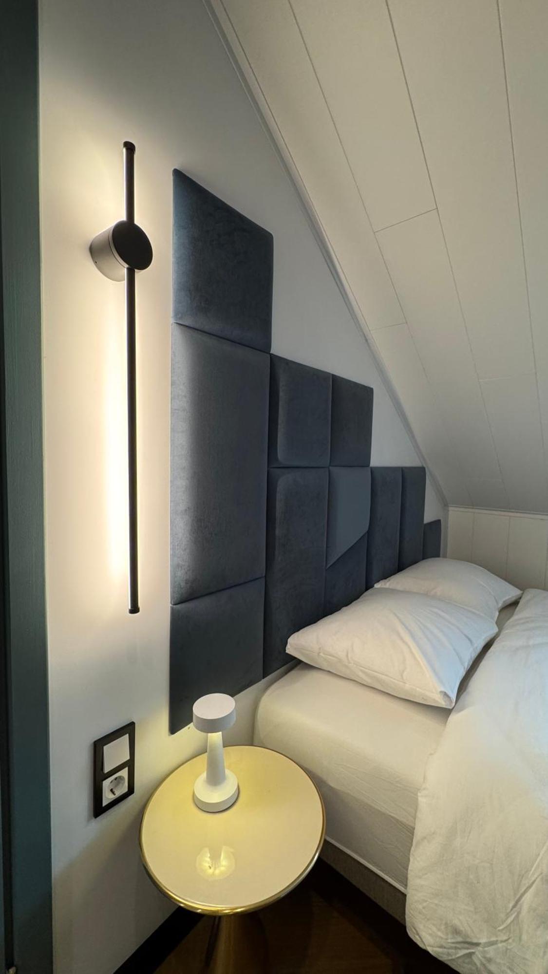 Homly Nook *